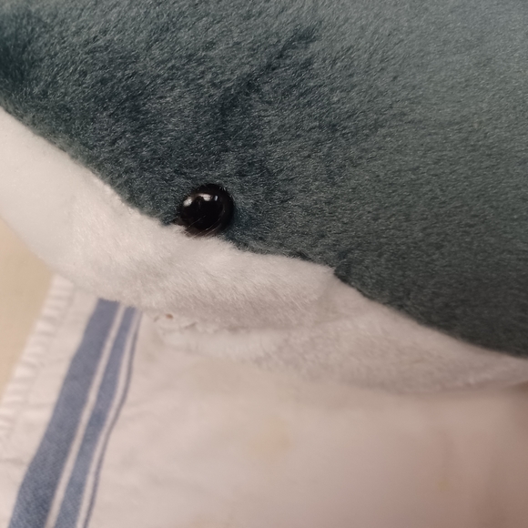 Shark Plush Realistic Wild Republic Stuffed animal - Picture 6 of 8